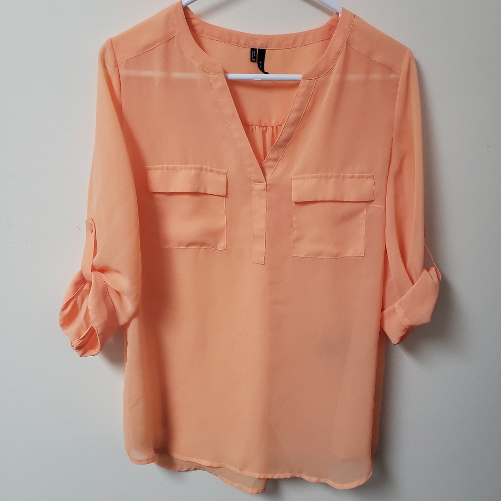 Maurcies Shear Peach Blouse Size Medium